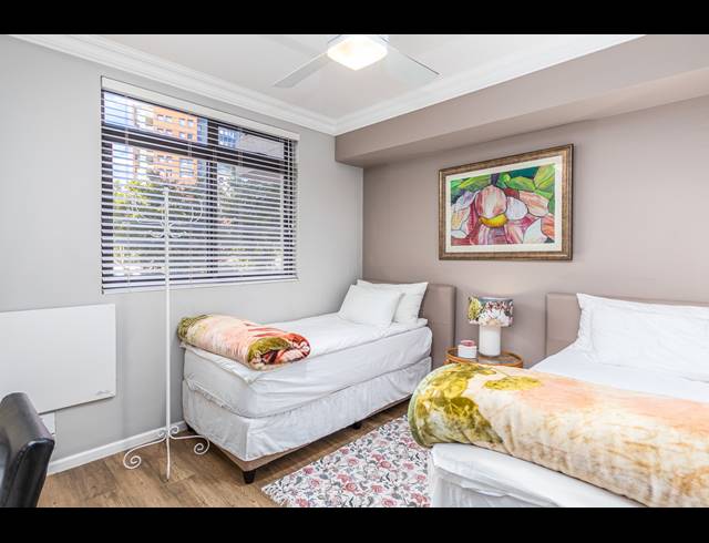 2 BEDROOM APARTMENT TO LET IN CENTURY CITY